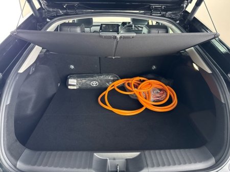 2025 Toyota Prius PLUG-IN HYBRID €37,950 thumbnail