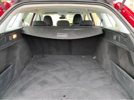 2016 Peugeot 308 - thumbnail 9