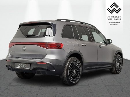 2025 Mercedes-Benz EQB - thumbnail 6