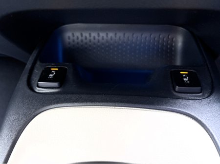 2022 Toyota Corolla - thumbnail 12