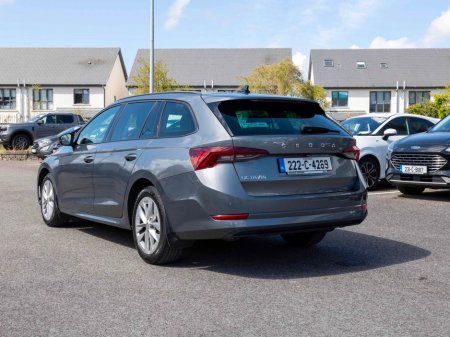 2022 Skoda Octavia - photo 5