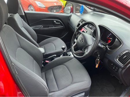 2014 Kia Rio EX 4DR €6,500 thumbnail