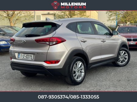 2017 Hyundai Tucson - thumbnail 3
