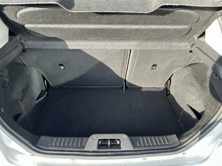 2016 Ford Fiesta ZETEC 1.25 60PS M5 5DR MCA 4DR thumbnail