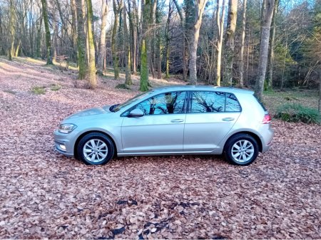 2017 Volkswagen Golf - thumbnail 4