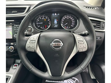 2017 Nissan Qashqai - thumbnail 22