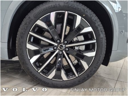 2026 Volvo XC90 - thumbnail 10