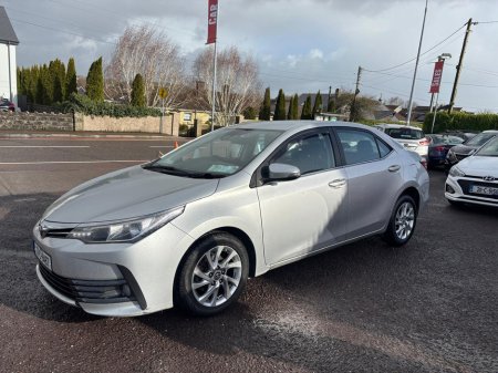 2017 Toyota Corolla - thumbnail 7