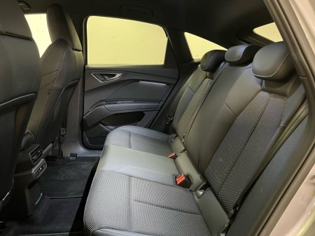 2023 Audi Q4 e-tron S-Line 40 82kWh 204BHP - Reversing Camera - Sat Nav - Climate Control - Heated Seats - Keyless Start - Apple CarPlay/Android Auto €34,450 thumbnail