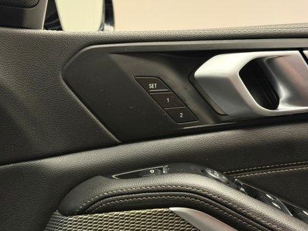 2021 BMW X5 45E M SPORT XDRIVE €56,990 thumbnail