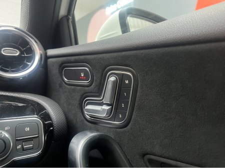 2019 Mercedes-Benz A Class - thumbnail 12