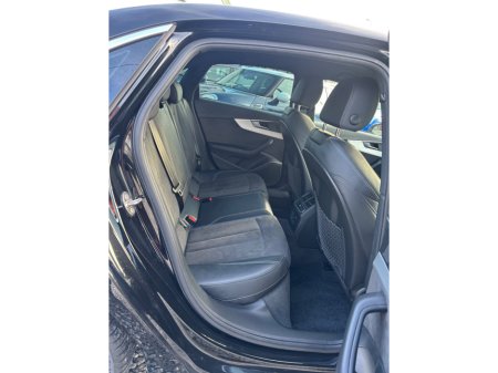 2020 Audi A4  €29,950 thumbnail