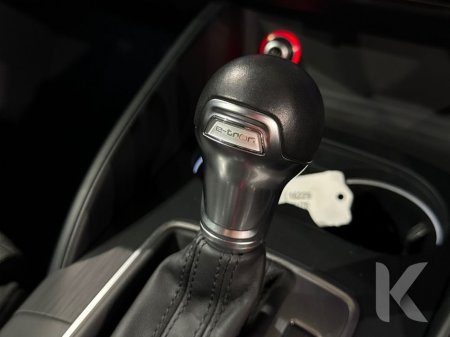 2017 Audi A3 E-TRON 1.4L TFSI HYBRID AUTOMATIC - ELECTRIC SEATS - CRUISE CONTROL - REVERSE CAMERA - PARKING SENSORS €18,950 thumbnail