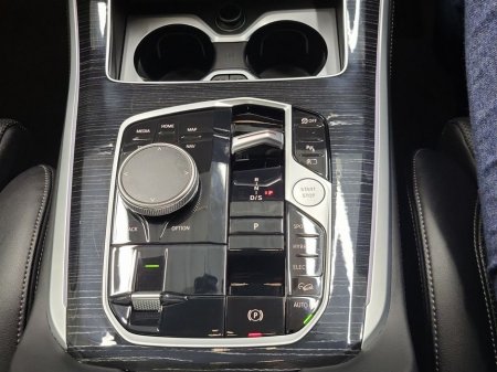 2024 BMW X5 xDrive50e M Sport €90,975 thumbnail