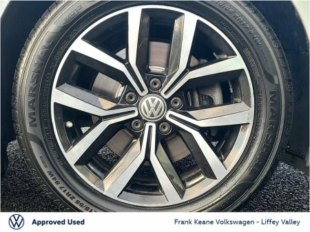 2021 Volkswagen Passat ELEGANCE 1.5 TSI 150HP *FULL LEATHER* *REAR VIEW CAMERA* *CARPLAY & ANDROID AUTO* *PCP FINANCE AVAILABLE* * €24,995 thumbnail