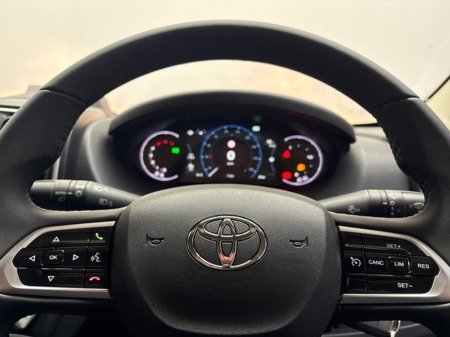 2026 Toyota Proace Max Proace Max GX 140hp €35,995 thumbnail