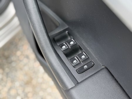 2017 Skoda Octavia - thumbnail 17