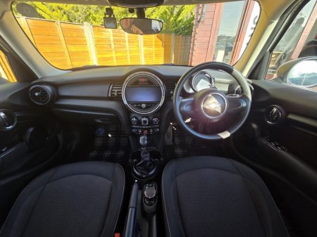 2016 MINI Hatch - thumbnail 23