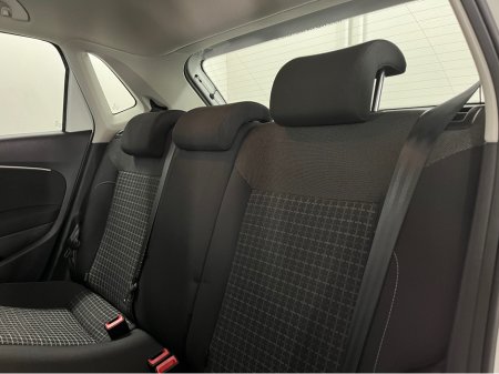 2014 Volkswagen Polo - thumbnail 26