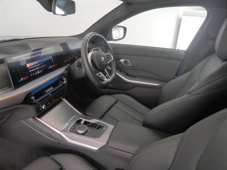 2025 BMW 3 Series - thumbnail 7