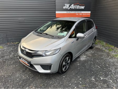 2016 Honda Fit 1.5 HYBRID 5DR AUTO €9,995