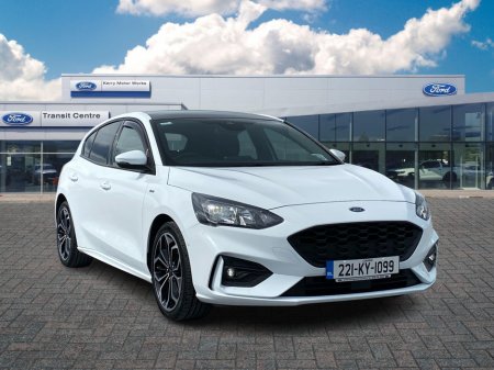 2022 Ford Focus ST-Line  Automatic... 18