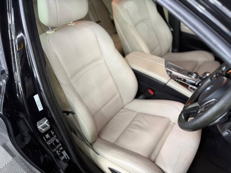 2015 BMW 5 Series - thumbnail 22