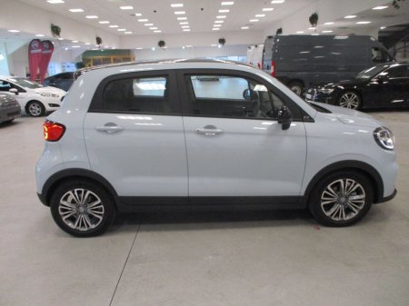 2025 Leapmotor T03  €19,950 thumbnail