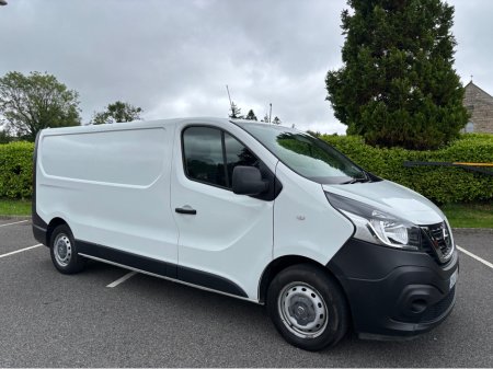 2021 Nissan NV300 LWB 120 XE 1300 €15,000