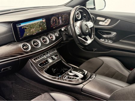 2021 Mercedes-Benz E Class - thumbnail 10