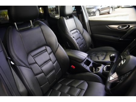 2017 Nissan Qashqai - thumbnail 11