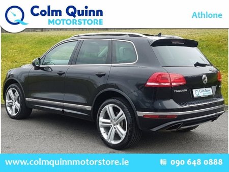 2018 Volkswagen Touareg - thumbnail 3
