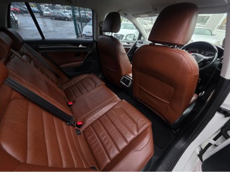 2016 Volkswagen Golf LEATHER TAN LEATHER SEATS 1.4 TSI HEATED ELECTRIC SEATS - NAVIGATION * REVERSING CAMERA * SIMI DEALER - €15,950 thumbnail