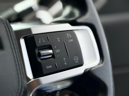 2021 Land Rover Discovery - thumbnail 17