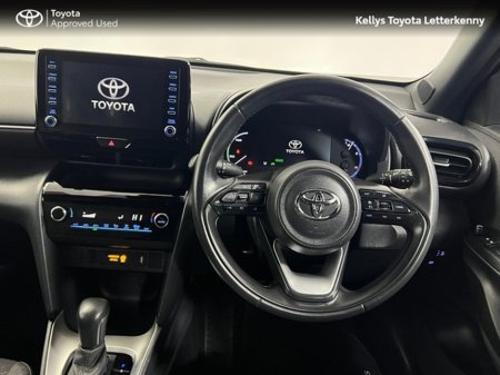 2023 Toyota Yaris Cross - thumbnail 9