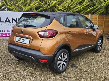 2019 Renault Captur - thumbnail 8
