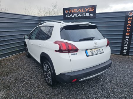2018 Peugeot 2008 - thumbnail 4