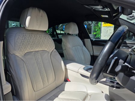 2022 BMW 7 Series - thumbnail 15