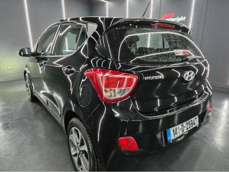 2014 Hyundai i10 1.0 PETROL PREMIUM 5DR €6,950 thumbnail