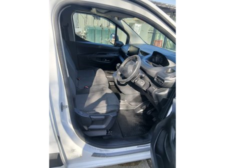 2019 Peugeot Partner - photo 4