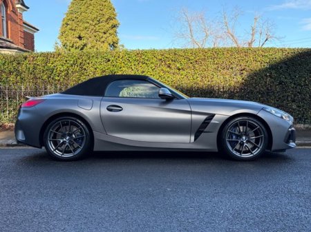 2019 BMW Z4 Z4 M40I €41,950 thumbnail