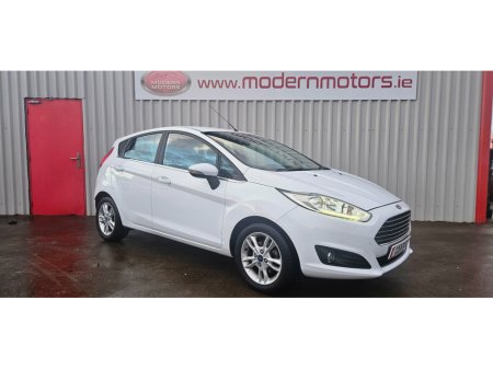 2016 Ford Fiesta ZETEC TURBO 1.0 eco 100 low miles €8,750 thumbnail