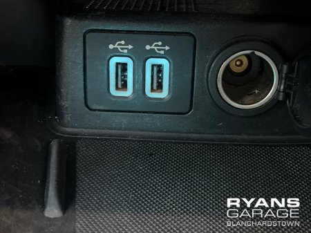 2021 Ford Focus - thumbnail 23