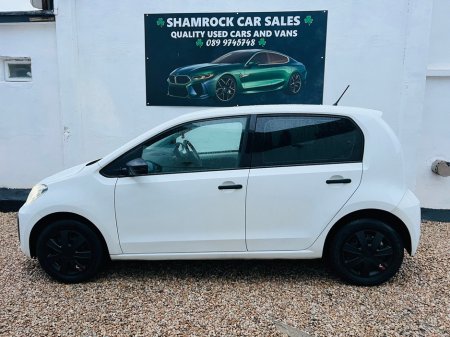 2018 Volkswagen up!  €9,950