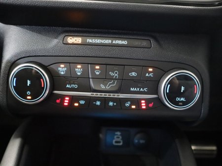 2024 Ford Kuga - thumbnail 23