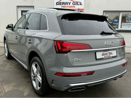 2021 Audi Q5 2.0TFSIE S LINE 50 Quattro Petrol Plug - in - Hybrid €36,950 thumbnail