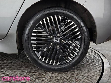 2023 Nissan Leaf - thumbnail 14