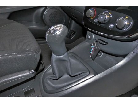 2016 Renault Clio - thumbnail 23