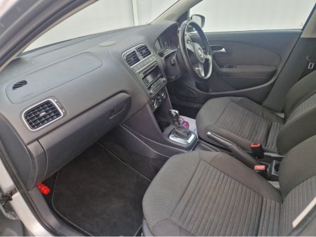 2013 Volkswagen Polo - thumbnail 18