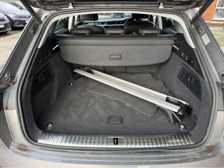 2020 Audi e-tron 50 QUATTRO..AIR SUSPENSION..2 KEYS €24,900 thumbnail